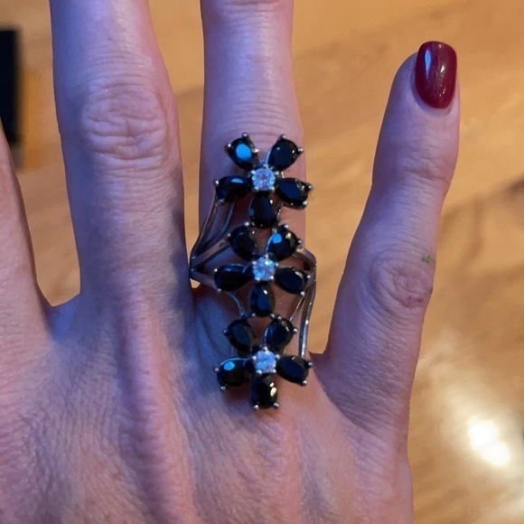 Tiered Flower Ring - Picture 2 of 3